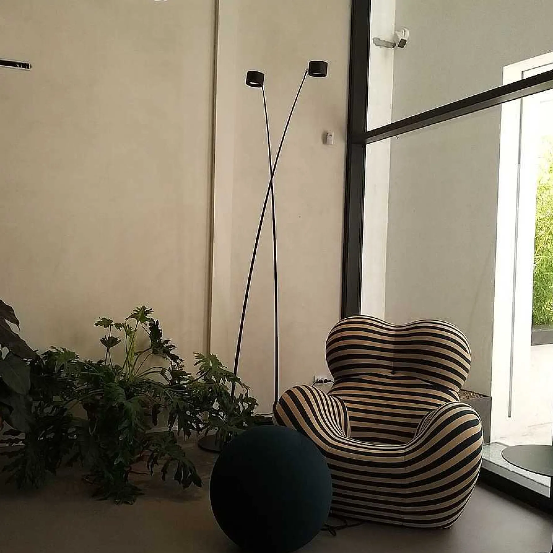 Davide Groppi Pendant Lights*Sampei 290 | Floor Lamp | Black - Ex Display