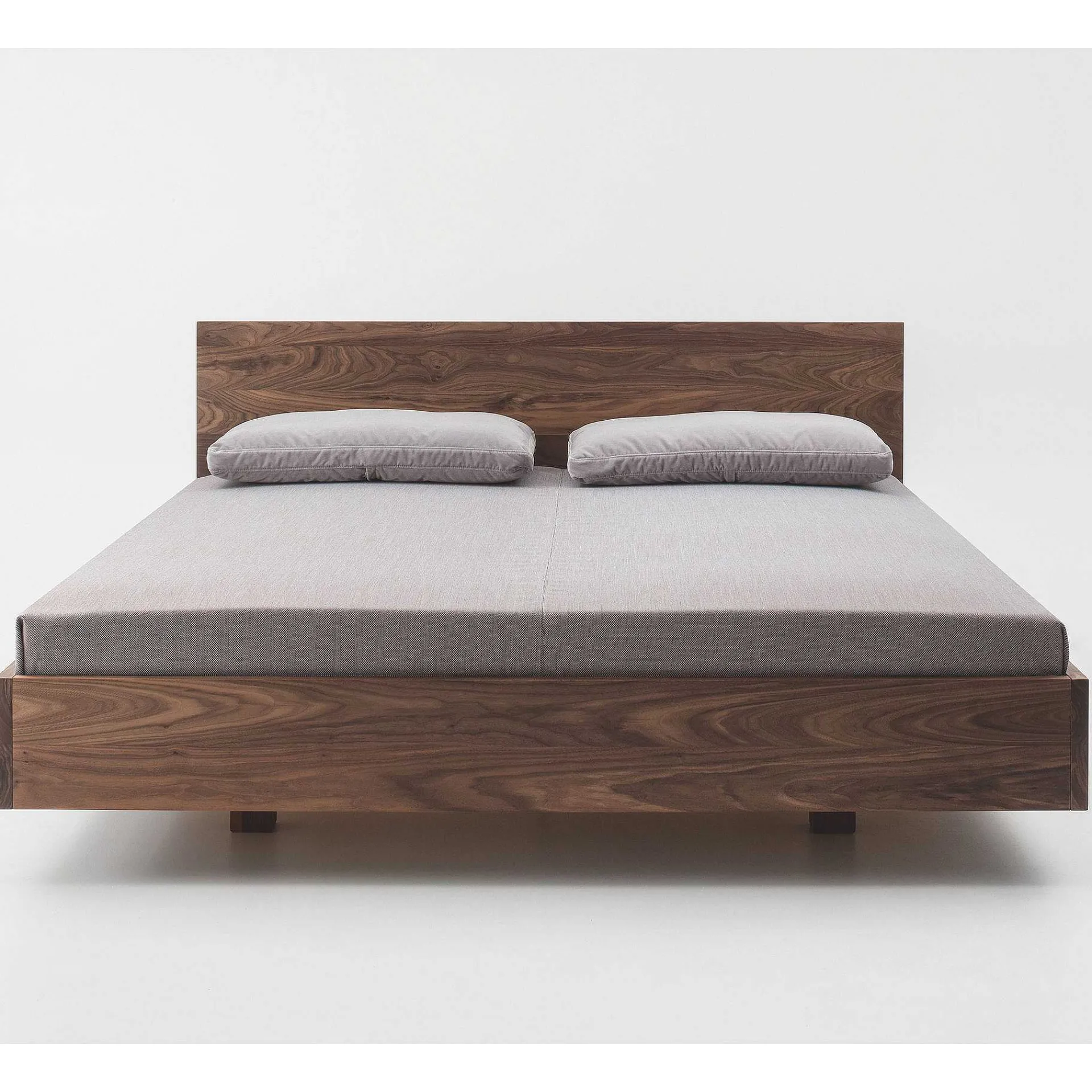 Zeitraum King Size Beds*Simple Hi | American Walnut