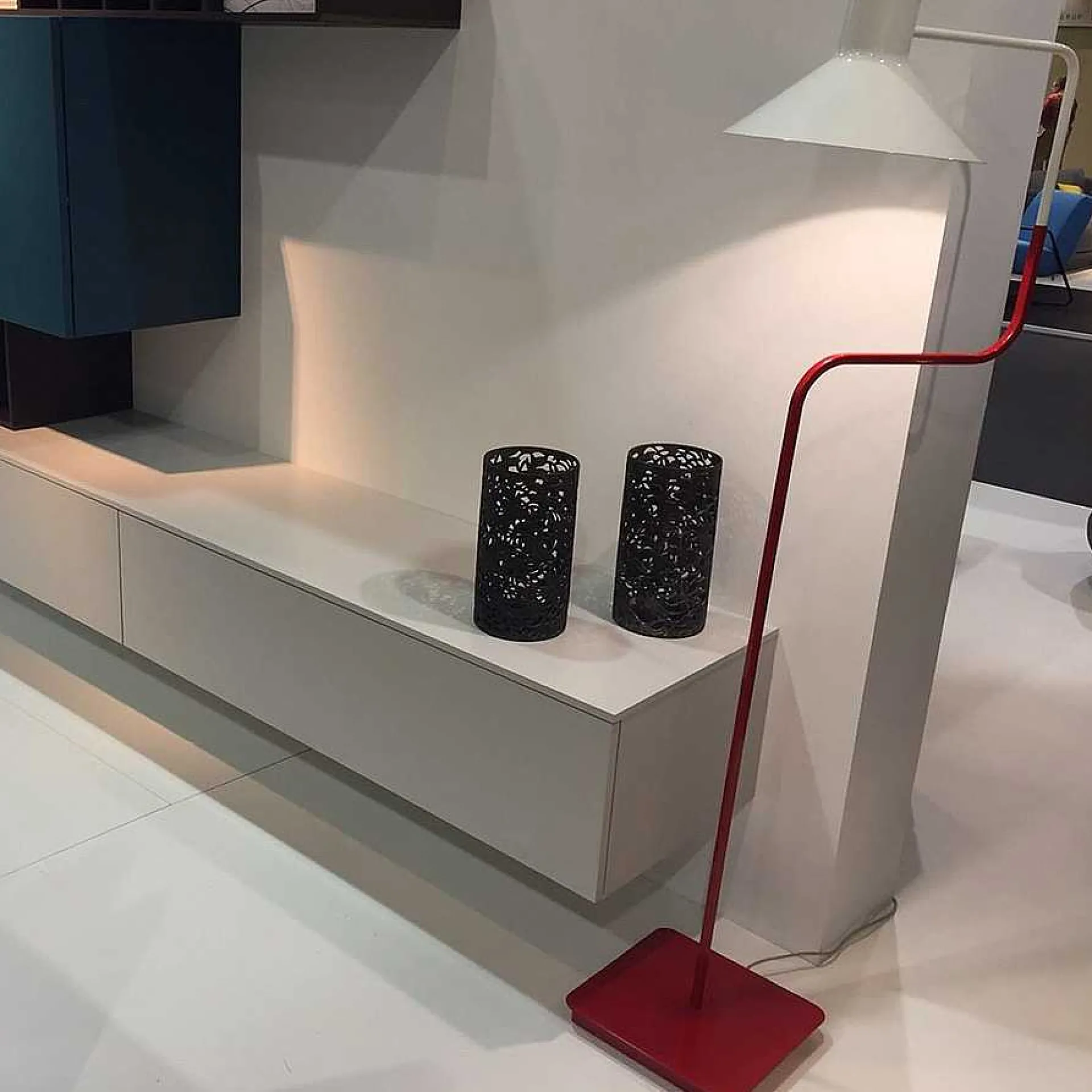 Zava Pendant Lights*Sister | Floor Lamp - Ral 3002