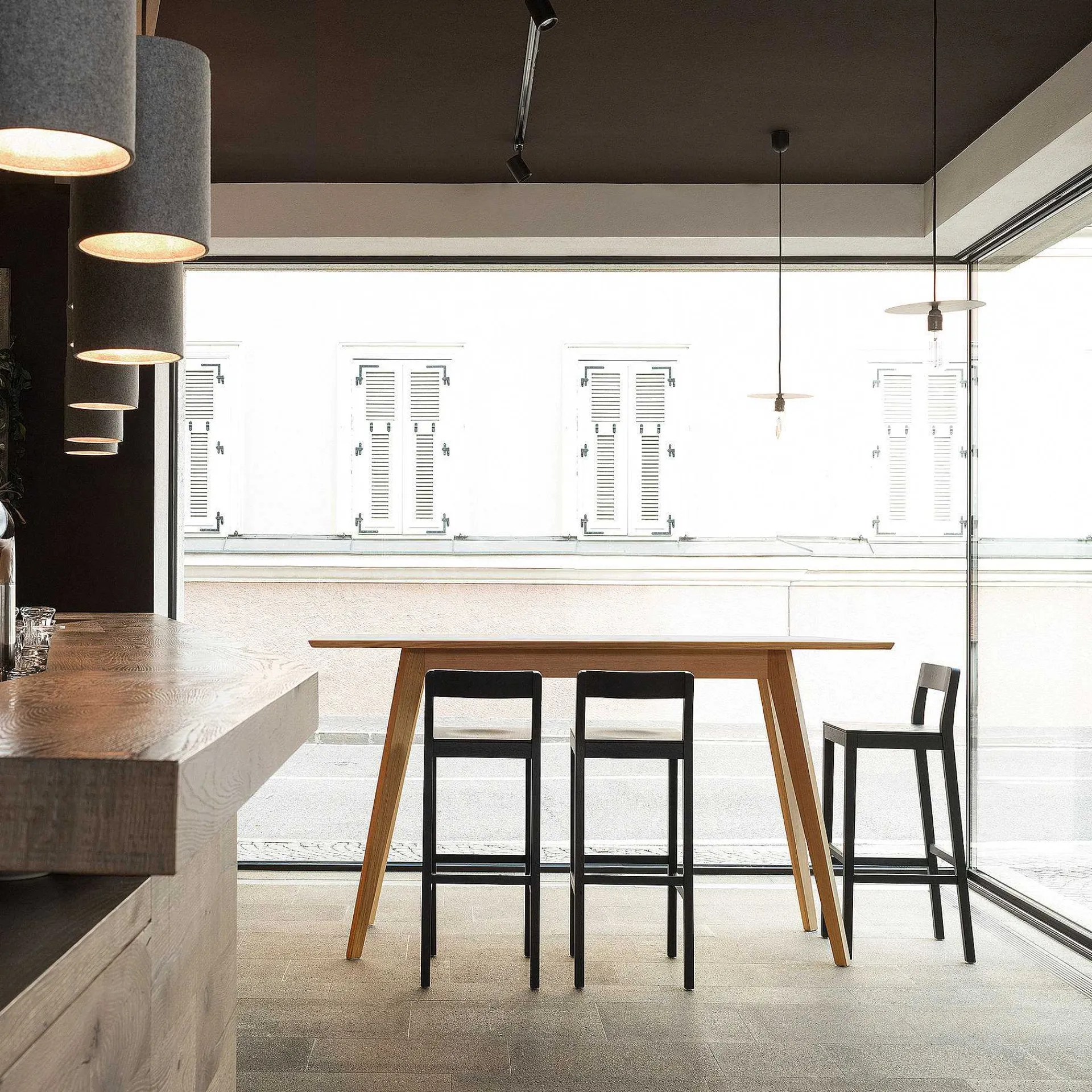 Zeitraum Stools*Sit Bar | Barstool | Oak