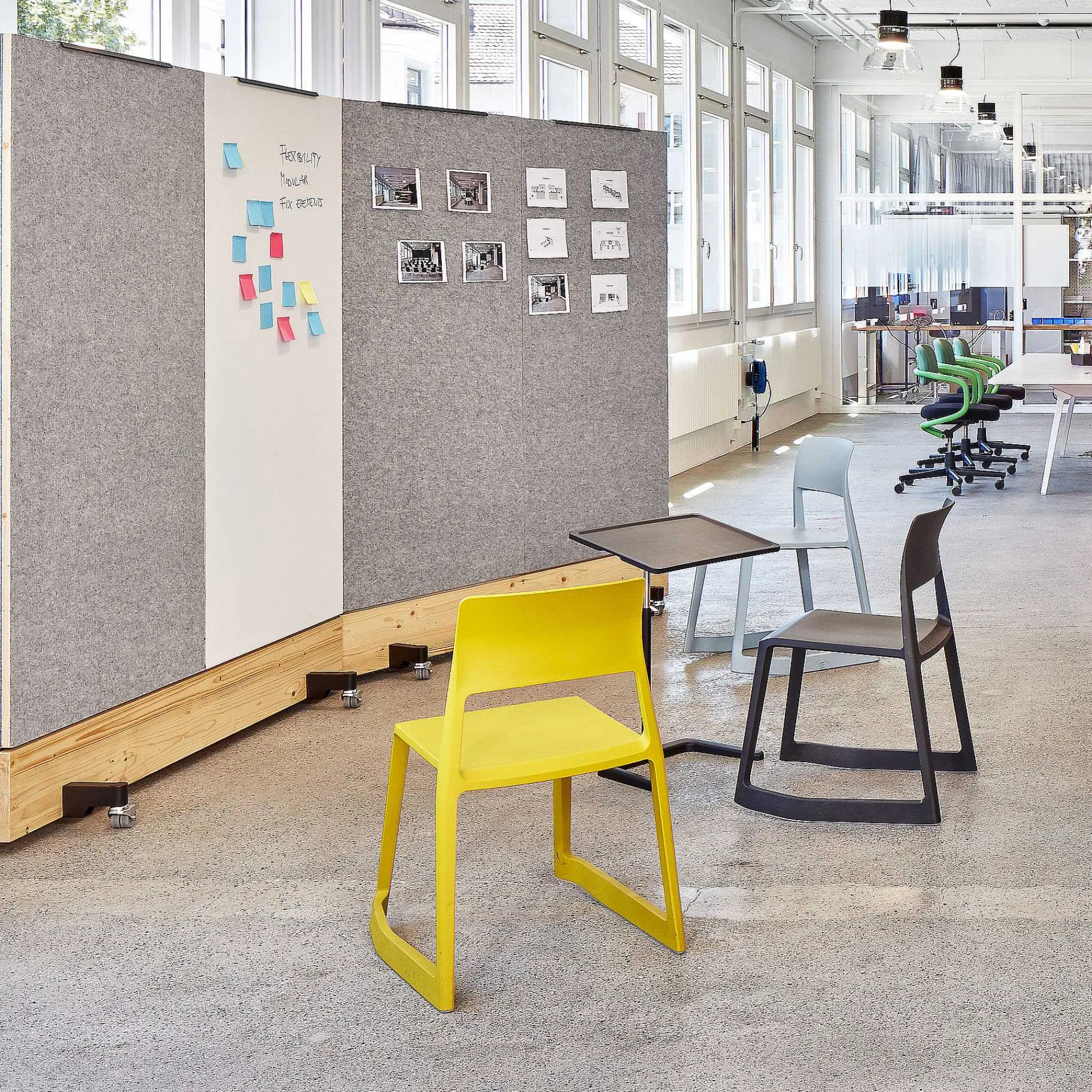 Vitra Chairs*Tip Ton | Mango