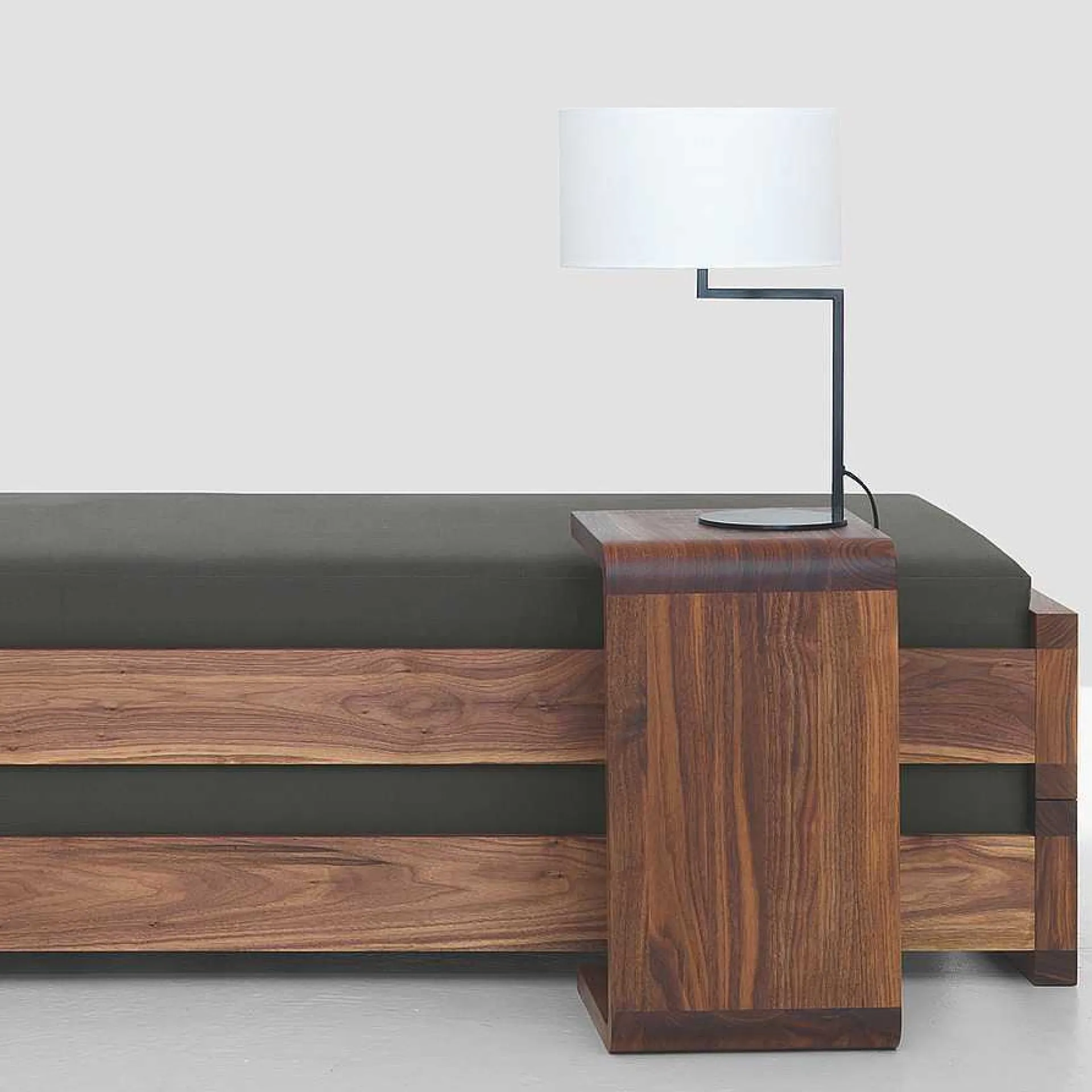 Zeitraum Coffee Tables*Waitress| Coffee Table | American Walnut